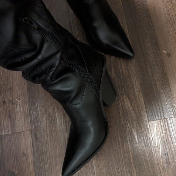 Womens Black Cowboy Boots with chunky heel - Picture 4 of 5